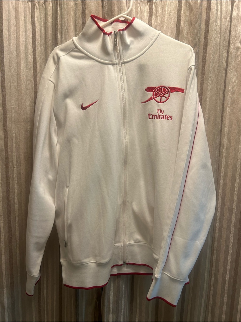 Arsenal x Nike White Heavyweight Club Jacket with Red Accents, Mens Size XXL